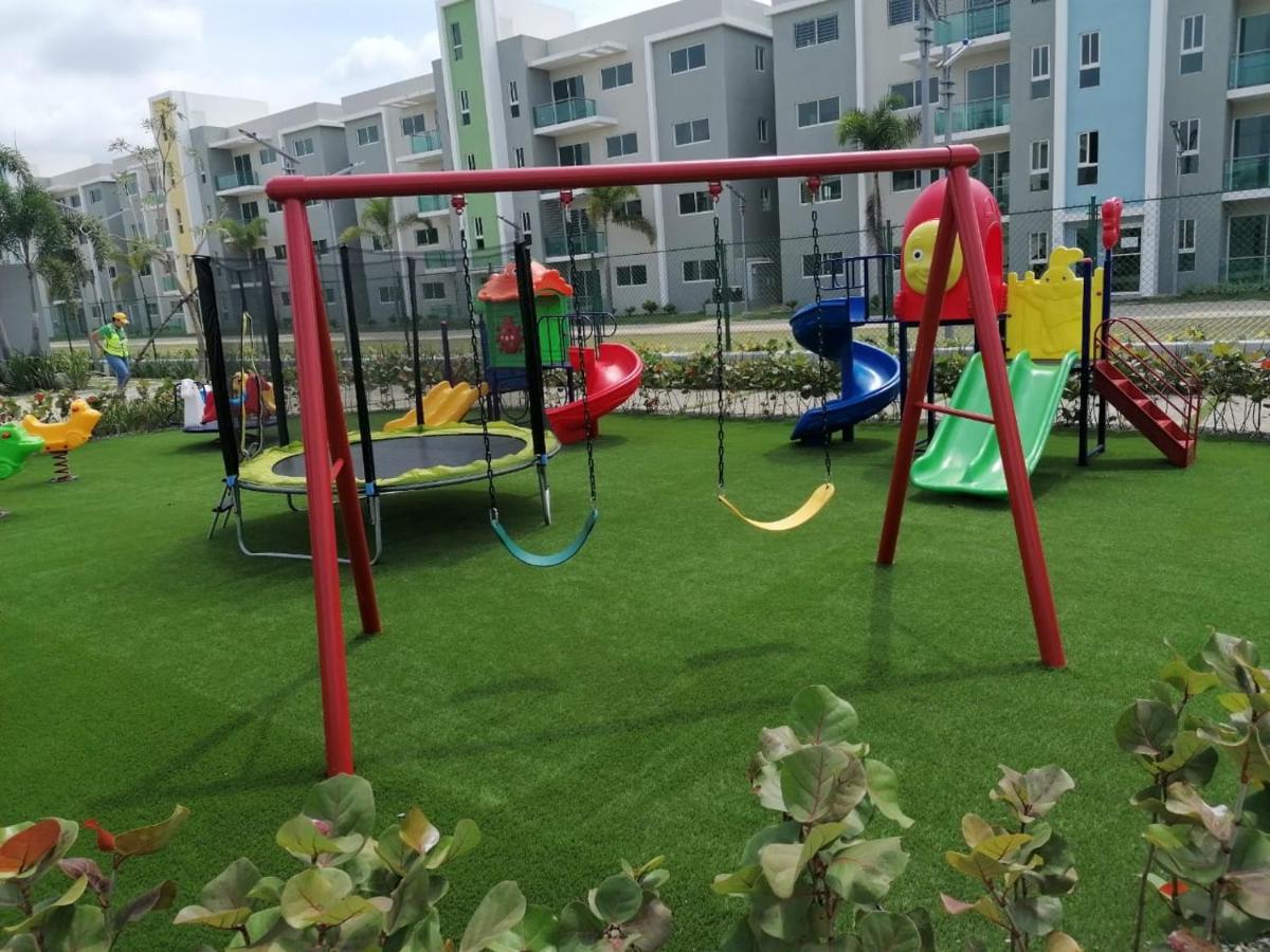 Your Space Piscina, Parque Infantil, 3 Habitaciones , Res Breezes Santiago Santiago De Los Caballeros Εξωτερικό φωτογραφία